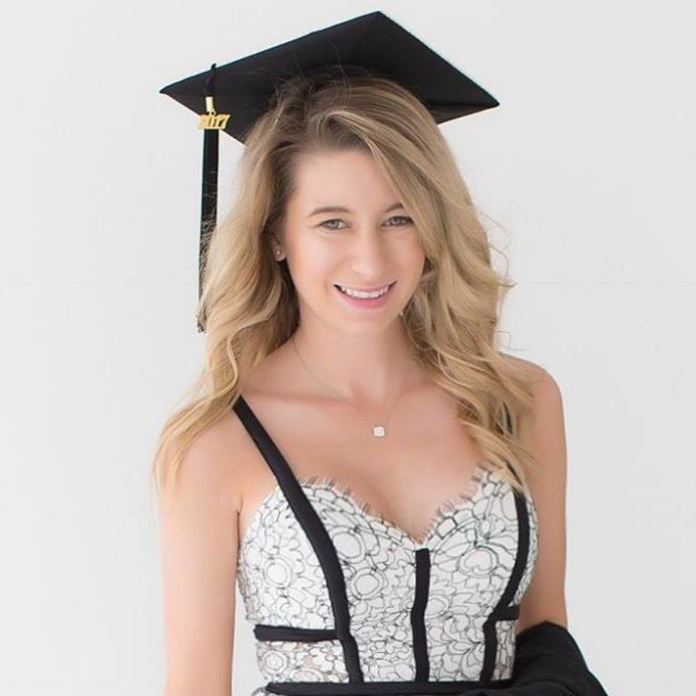 Meet your Posher, Allie